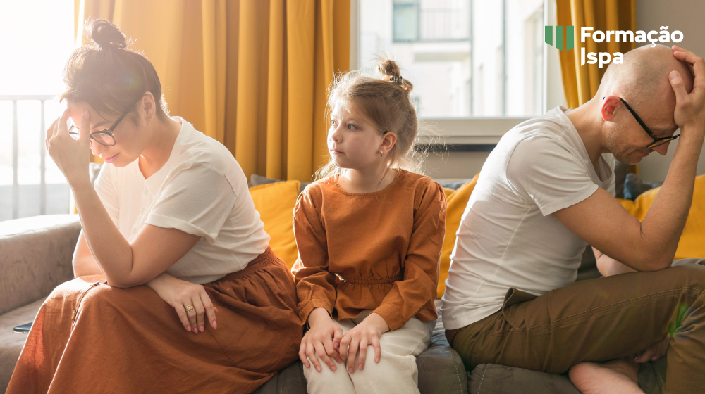 Direito da família e das crianças. Tribunais de família e menores